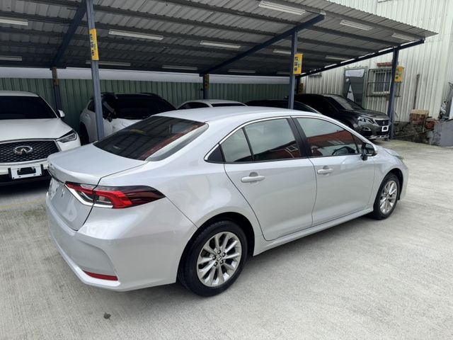 Toyota  Altis  第12張相片