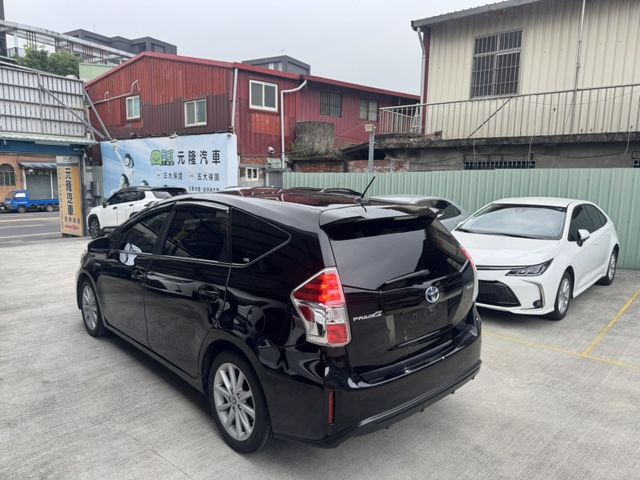 Toyota  Prius  第10張相片