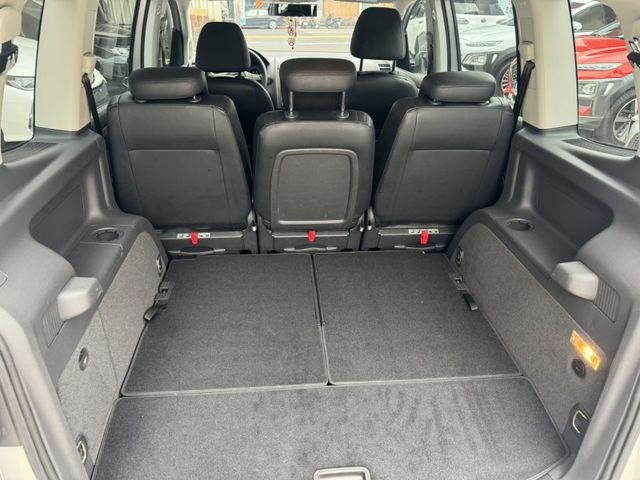 Volkswagen 福斯  Touran  第10張相片