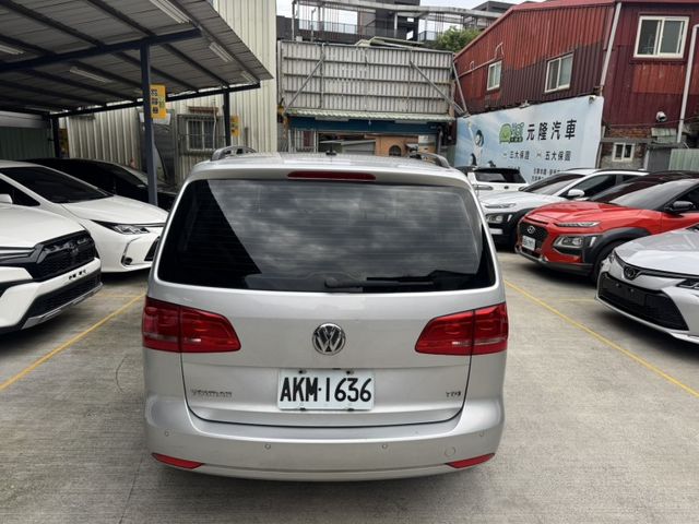 Volkswagen 福斯  Touran  第11張相片