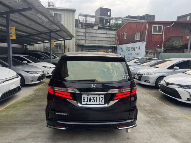Honda  Odyssey  第14張相片