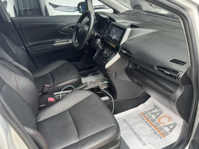 Toyota  Wish  第7張相片