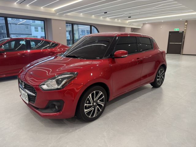 Suzuki  SWIFT 2022 Suzuki Swift 1.2  油電 G  第1張相片
