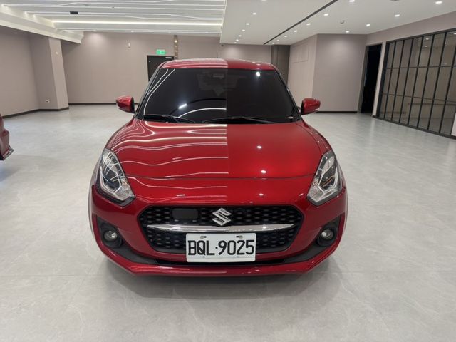 Suzuki  SWIFT 2022 Suzuki Swift 1.2  油電 G  第2張相片