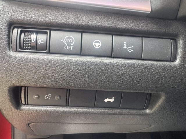 Nissan  X-Trail  第7張相片