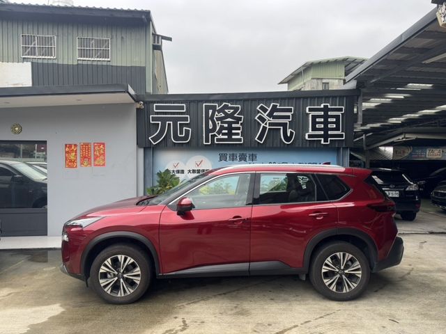 Nissan  X-Trail  第8張相片