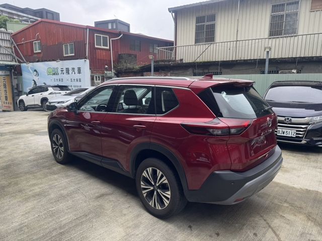 Nissan  X-Trail  第9張相片