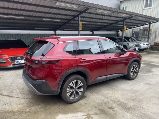 Nissan  X-Trail  第11張相片