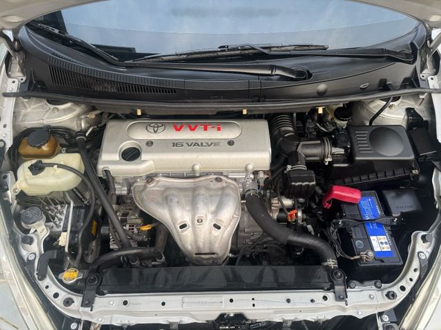 Toyota  Wish  第9張相片
