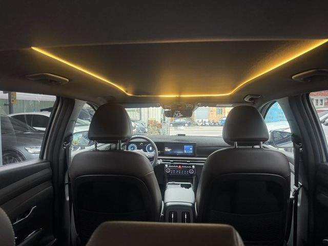 Hyundai  Tucson 2026年4月油電(頂規) 全景天窗.雙前電熱椅.360環景.(客車  第11張相片