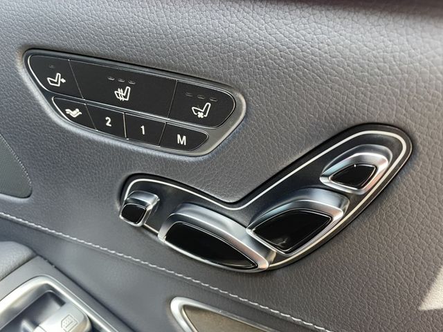 Mercedes-Benz/賓士   S-CLASS  S400  第15張相片