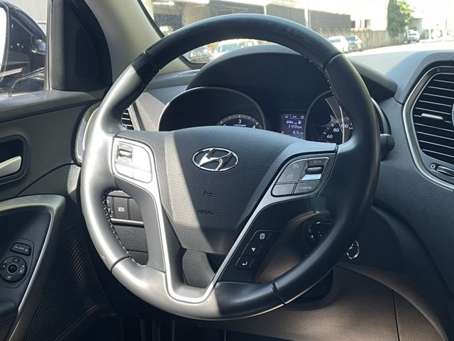 Hyundai  Santa Fe  第4張相片
