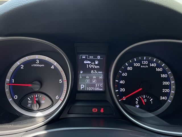 Hyundai  Santa Fe  第8張相片