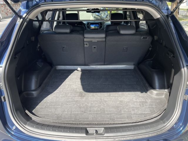 Hyundai  Santa Fe  第19張相片