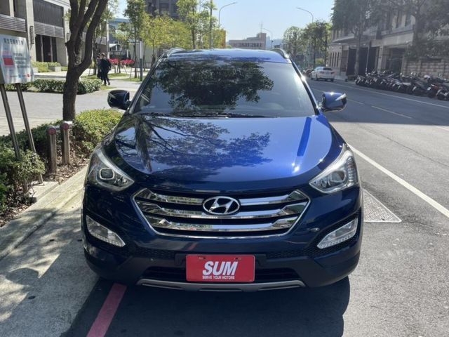 Hyundai  Santa Fe  第23張相片