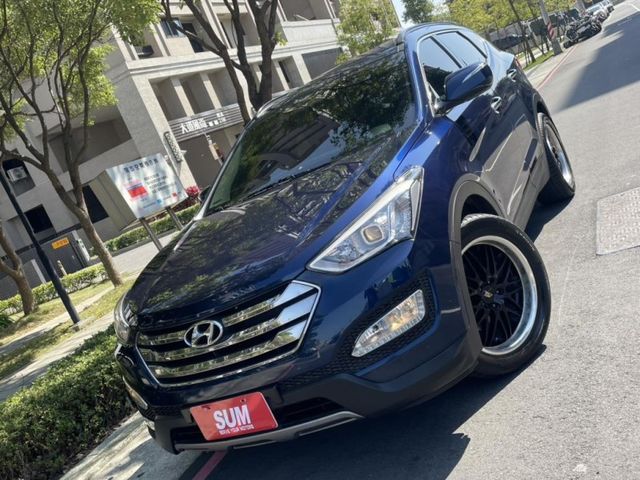 Hyundai  Santa Fe  第26張相片
