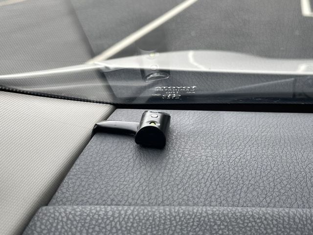 Toyota  Altis 實價刊登★經典款 自用一手車 低里程 光感自動頭燈 定速 恆溫 影音螢幕 享  第8張相片