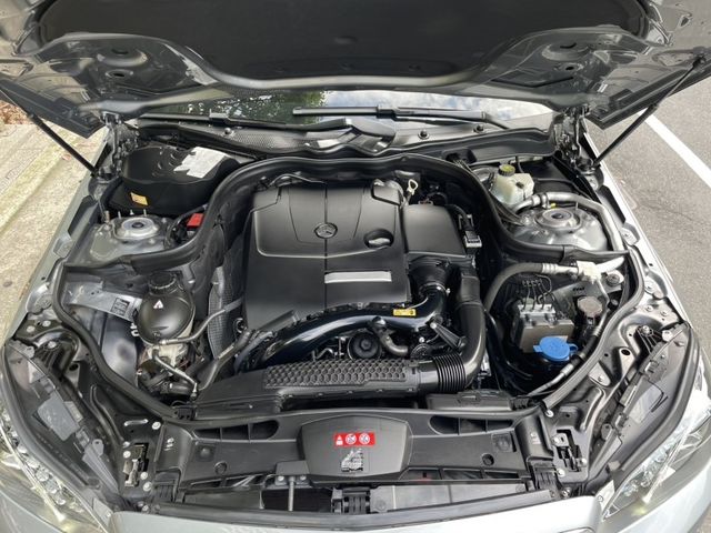 Mercedes-Benz/賓士   E-CLASS  E250  第21張相片