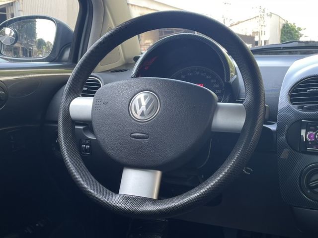 Volkswagen 福斯  Beetle  第3張相片