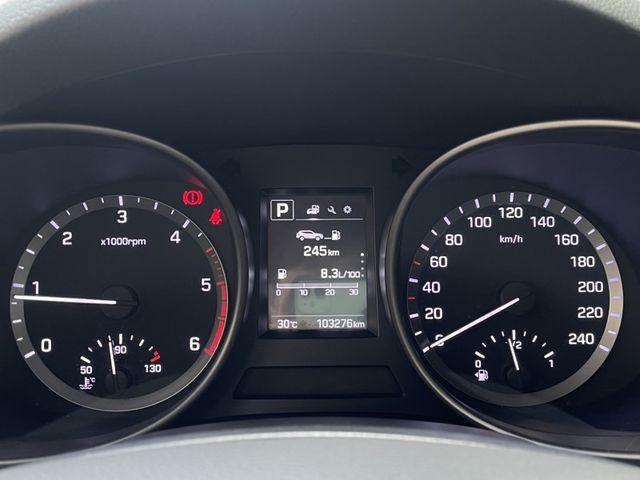 Hyundai  Santa Fe 實價刊登★小改款極美跑少 5+2人座 認證原版件 定速 恆溫 電動椅 多功能  第5張相片