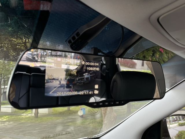 Hyundai  Santa Fe 實價刊登★小改款極美跑少 5+2人座 認證原版件 定速 恆溫 電動椅 多功能  第13張相片
