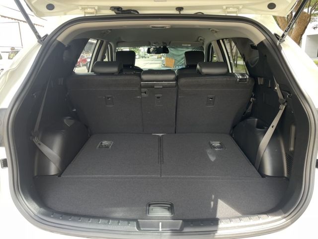 Hyundai  Santa Fe 實價刊登★小改款極美跑少 5+2人座 認證原版件 定速 恆溫 電動椅 多功能  第19張相片