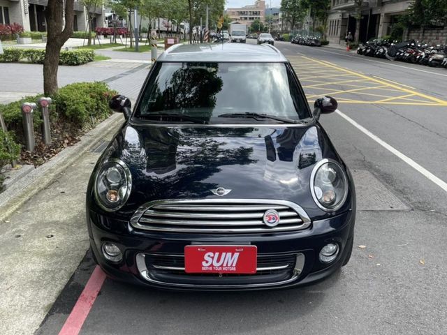 MINI  Clubman 實價刊登★50周年R55限量特仕版 總代理 低里程 i-key 定速 收藏家  第18張相片