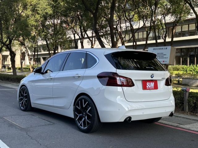 BMW/ 寶馬  2 SERIES  220i  第2張相片