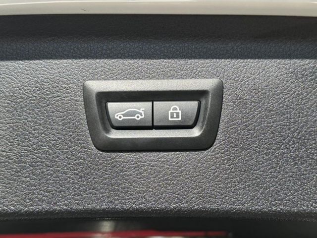 BMW/ 寶馬  2 SERIES  220i  第18張相片