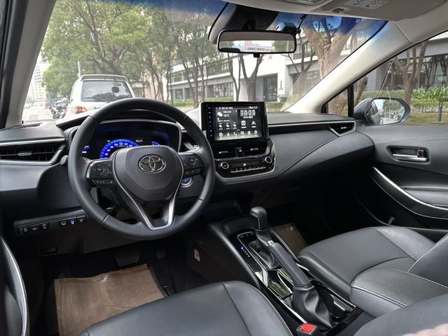 Toyota  Altis  第3張相片