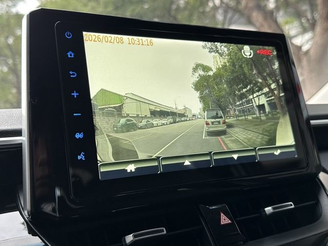 Toyota  Altis  第13張相片