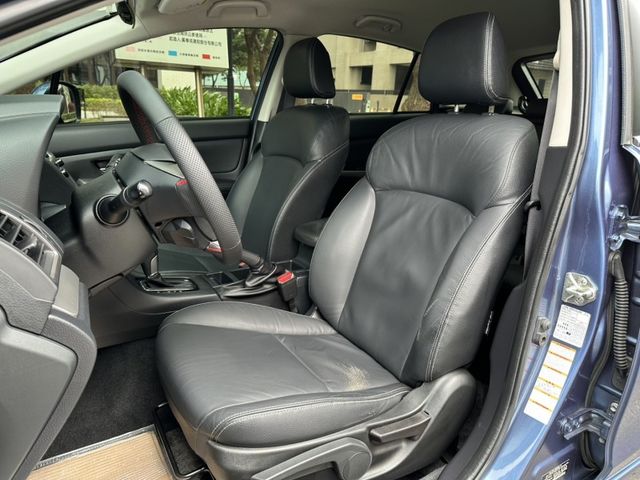 Subaru  Impreza  第10張相片