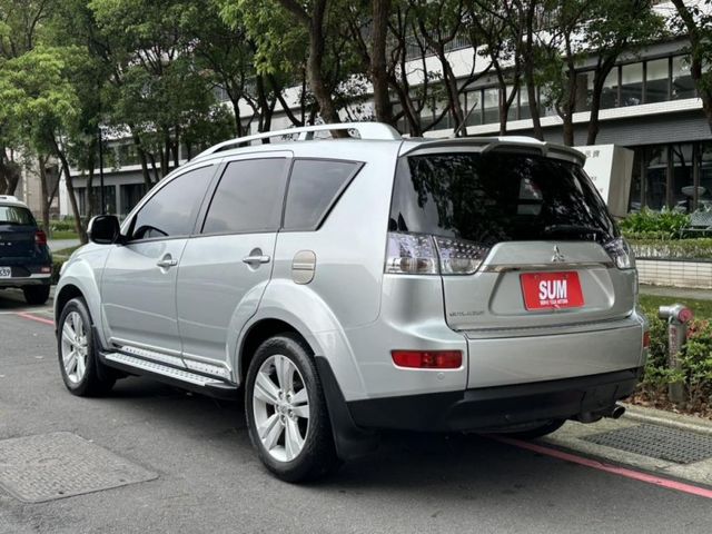 Mitsubishi  Outlander  第2張相片