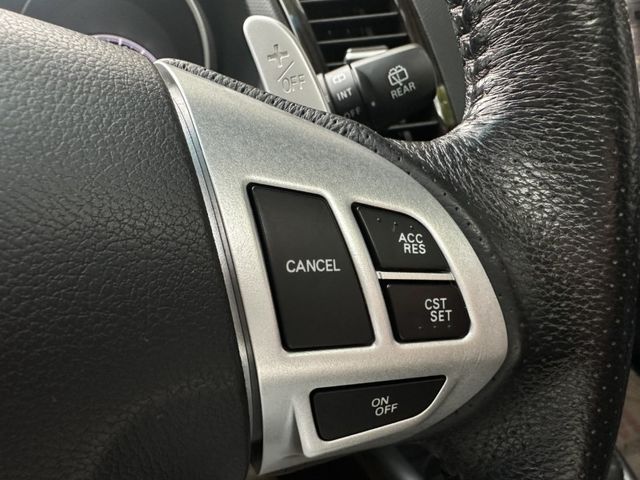 Mitsubishi  Outlander  第6張相片