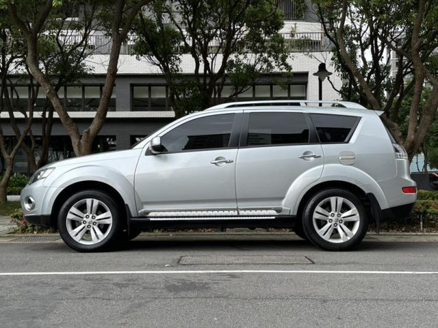 Mitsubishi  Outlander  第19張相片
