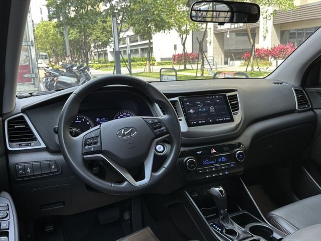 Hyundai  Tucson  第3張相片