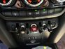 MINI  Countryman 〈總代理F60 經典可愛熊貓雙色〉原版件/原廠保養低里程/免鑰/LED頭燈/定速/循跡/記憶電椅/恆溫/電子駐車/電  第7張縮圖