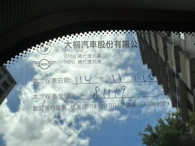 MINI  Countryman 〈總代理F60 經典可愛熊貓雙色〉原版件/原廠保養低里程/免鑰/LED頭燈/定速/循跡/記憶電椅/恆溫/電子駐車/電  第8張相片