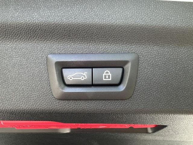 MINI  Countryman 〈總代理F60 經典可愛熊貓雙色〉原版件/原廠保養低里程/免鑰/LED頭燈/定速/循跡/記憶電椅/恆溫/電子駐車/電  第15張相片