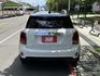 MINI  Countryman 〈總代理F60 經典可愛熊貓雙色〉原版件/原廠保養低里程/免鑰/LED頭燈/定速/循跡/記憶電椅/恆溫/電子駐車/電  第17張縮圖