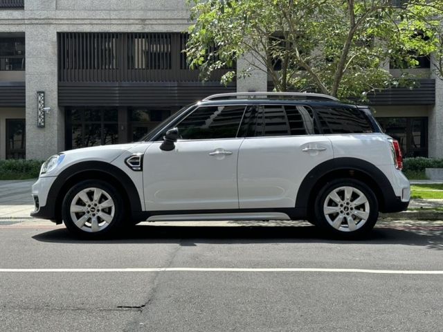 MINI  Countryman 〈總代理F60 經典可愛熊貓雙色〉原版件/原廠保養低里程/免鑰/LED頭燈/定速/循跡/記憶電椅/恆溫/電子駐車/電  第20張相片