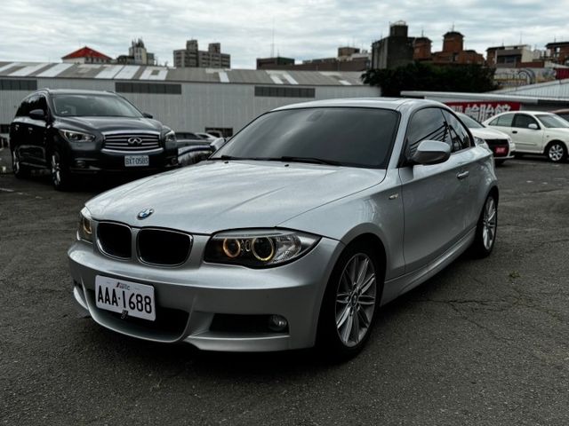 認證車，公里數少，市場稀有  第1張相片