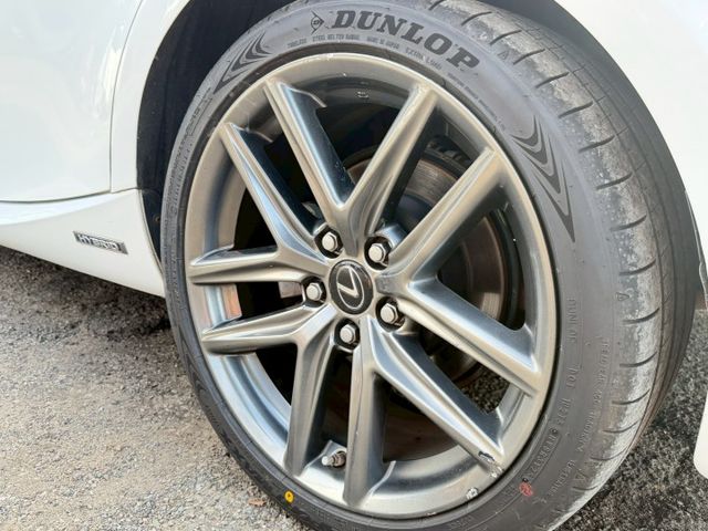 2014式Lexus IS300h F SPORT，48萬入主豪華油電帥房車！  第5張相片