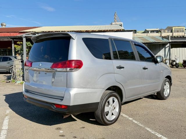 2022 Zinger 大空間實用休旅｜載人載貨都方便｜家庭工作兩相宜  第5張相片