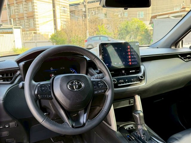熱門休旅首選｜2022 Toyota Corolla Cross Hybrid｜開價59萬  第6張相片