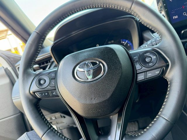 熱門休旅首選｜2022 Toyota Corolla Cross Hybrid｜開價59萬  第10張相片