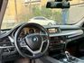xDrive 四輪驅動系統 柴油渦輪動力 倒車顯影 停車輔助雷達 iDrive 多媒體系統 皮質座椅 雙區恆溫空調 電動  第5張縮圖