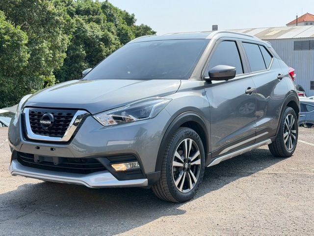 好停車、好保養、省油、外型又有休旅感的代步車，這台 Nissan Kicks 很適合。  第1張相片