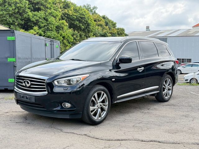 【SUM金車嚴選】13年領牌 Infiniti JX35 3.5 豪華大7人座｜全景天窗.環景顯影.全家出遊首選頂級保姆  第1張相片