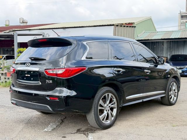 【SUM金車嚴選】13年領牌 Infiniti JX35 3.5 豪華大7人座｜全景天窗.環景顯影.全家出遊首選頂級保姆  第3張相片